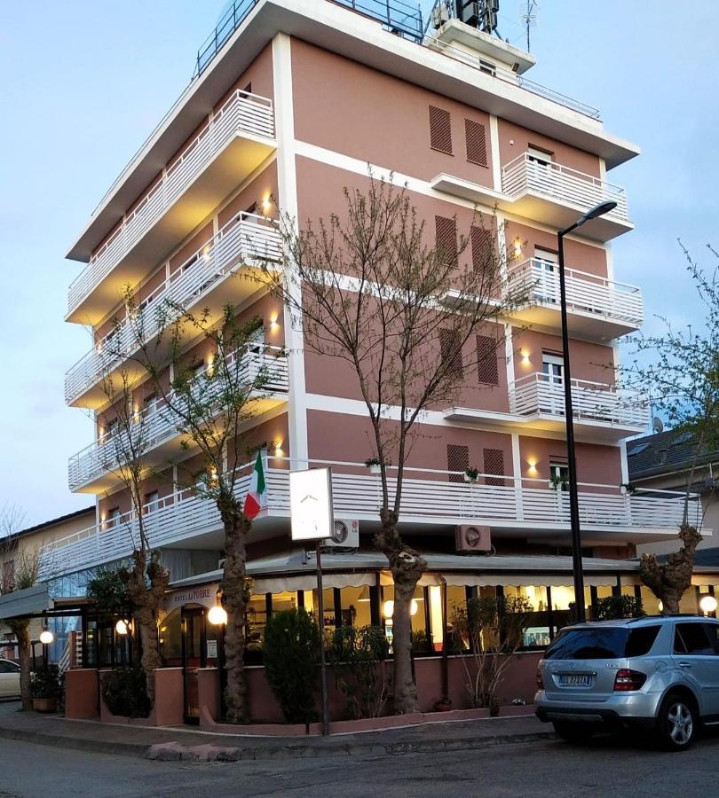 Hotel La Torre Cervia Eksteriør bilde