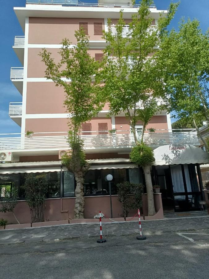 Hotel La Torre Cervia Eksteriør bilde
